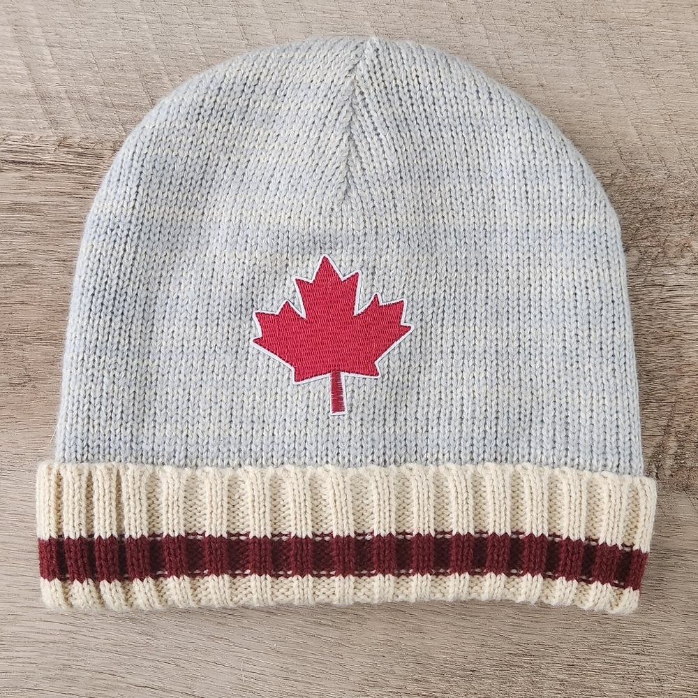 Canada Maple Leaf Embroidered Winter Hat